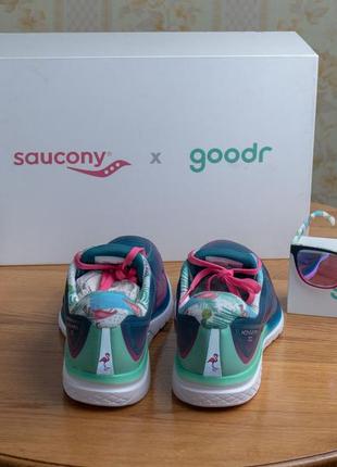 Оригинал! беговые мужские кроссовки saucony x goodr kinvara 10. us9/27/eu42.5 27.5 стелька8 фото