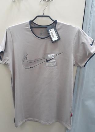 Футболка nike athletic cut