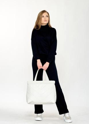Моложеная большая вместительная женская белая сумка шоппер