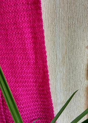 Очень тёплый и мягкий зимний шарфик яркого розового цвета.5 фото
