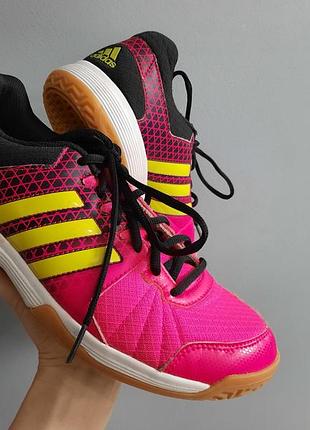 Кроссовки adidas ligra 4w