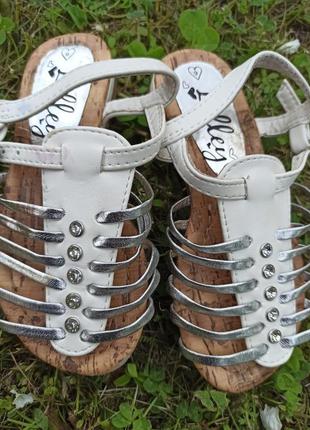 Босоножки, сандали 4