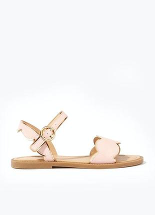 Легкие и красивые сандалии для девочки бренд matalan2 фото