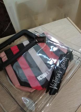 Сумка от victoria's secret силиконовая сумка от victoria's secret