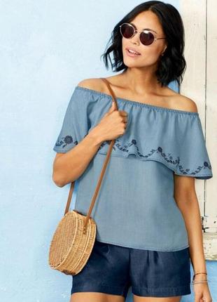 Оригинальный топик с воланом размер евро 40 евро 44 esmara