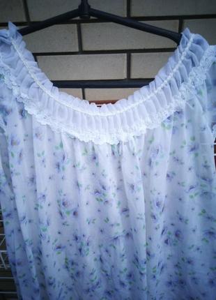Нежная нейлоновая ночная сорочка, размер 48-522 фото