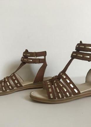 Босоніжки італія 37/23.5