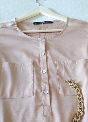 Базовая блуза золотисто-бежевого цвета3 фото