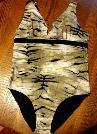 Класний купальник