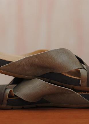 Плетенные шлепанцы, сланцы цвета хаки clarks, 37 размер. оригинал5 фото