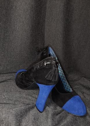 Замшевые туфли на высоком каблуке сине-чёрного цвета