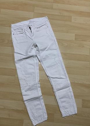 Джинсы zara