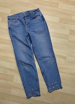 Мом джинсы zara с люверсами