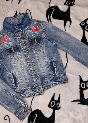 Розпродаж!стильна джинсовці на модницю 9-10л