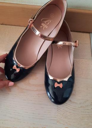 Ted baker. туфлі