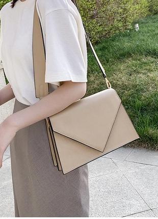 Стильная мини сумка через плечо