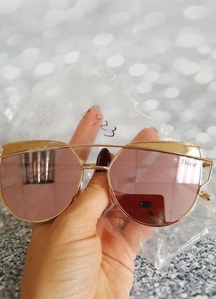 Стильні сонцезахисні окуляри (колір рожевий в золотистій оправі, дзеркальні) к. 24236 фото