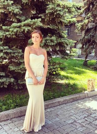 Шикарное платье