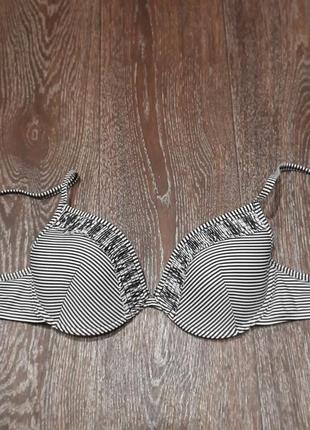 Р. 36 d matalan красивий верх купальника в смужку поролон кісточки