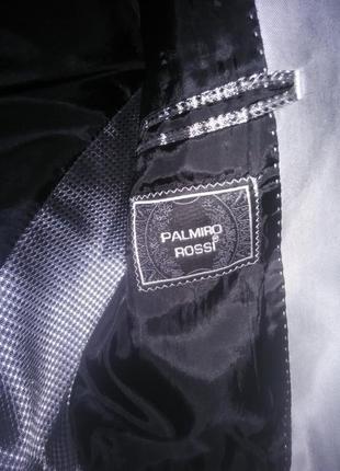 Шикарный,колеру металлик, деловой, выпускной, свадебный костюм самовывиз на бабурке