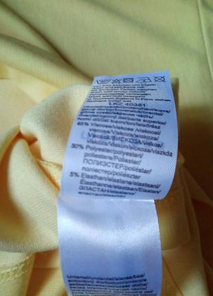 Красивого желтого цвета трикотажное платьице5 фото