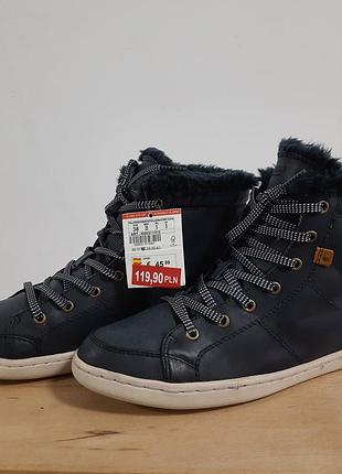 Трендовые ботинки pull&bear