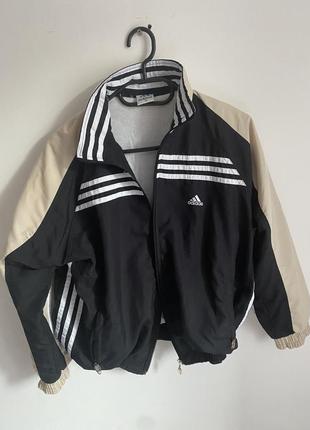 Курточка від adidas2 фото