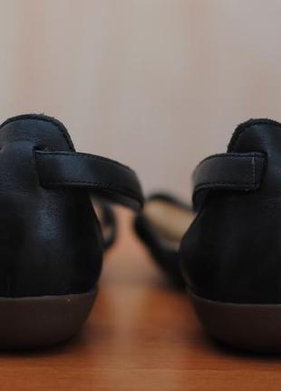Черные удобные мягкие босоножки, сандалии clarks, 39 размер. оригинал5 фото