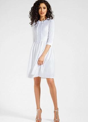 Білосніжна сукня від білоруського бренду devita