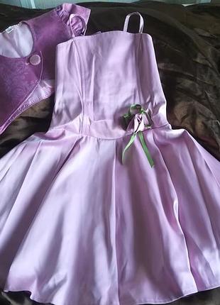 Плаття нарядне, на випускний на шнурівці.
