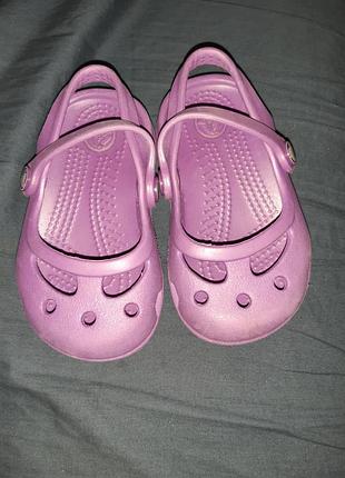 Crocs фирменниє балетки оригинал из шотландии.