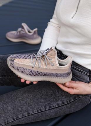 Кроссовки на весну и лето yeezy 3505 фото