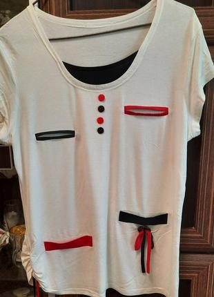 Стильная футболка