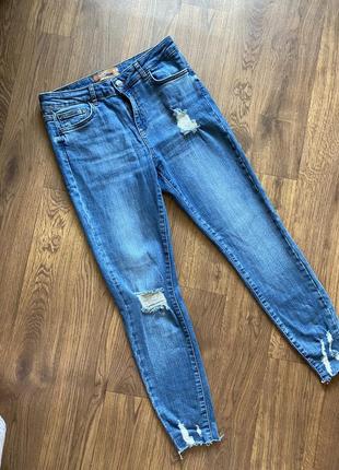 Джинси skinny