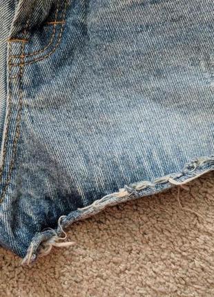 Короткие джинсовые шорты с дырками и потёртостями befree6 фото