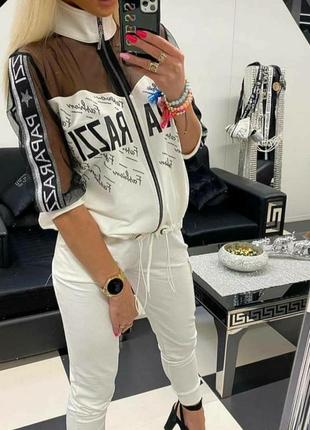 Шикарный костюм,хит 2021, люкс качество, размер м.