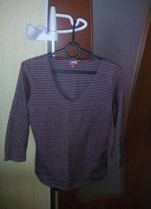 Футболка з довгим рукавом