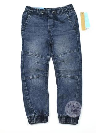 Джинси 104р