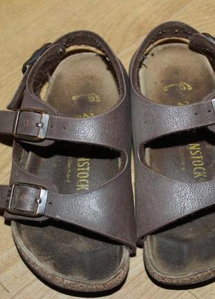 Сандалі ,бомоножки birkenstock