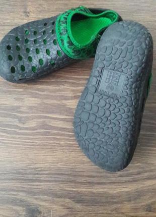 Crocs 3