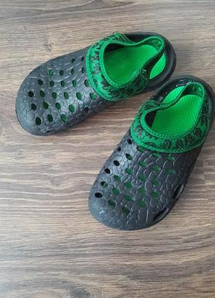 Crocs 2