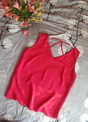 Блуза без рукавов