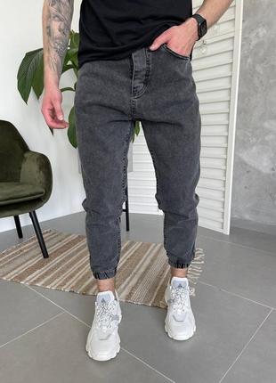 Стильні джинси на манжетах