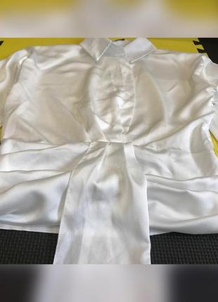 Блузка рубашка белая с глубоким вырезом4 фото
