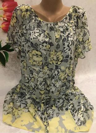 Шикарна ніжна брендовий блуза з коротким рукавом