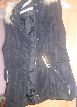 Безрукавка