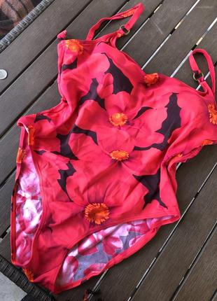 Роскошный немецкий купальник