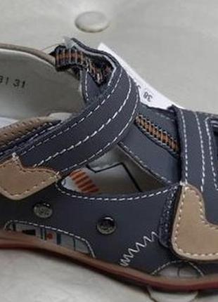 Кожаные босоножки b&g для мальчика 27, 30, 32 размер