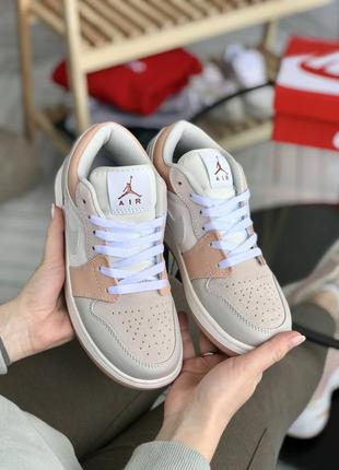 Кросівки nike jordan retro 1 low3 фото