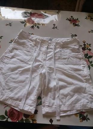 Льняные шорты next